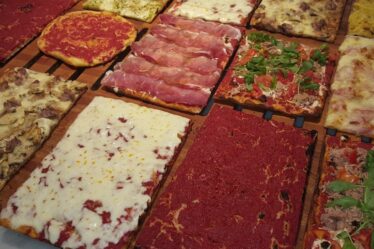 Bar, caffetteria, tavola calda e pizzeria
